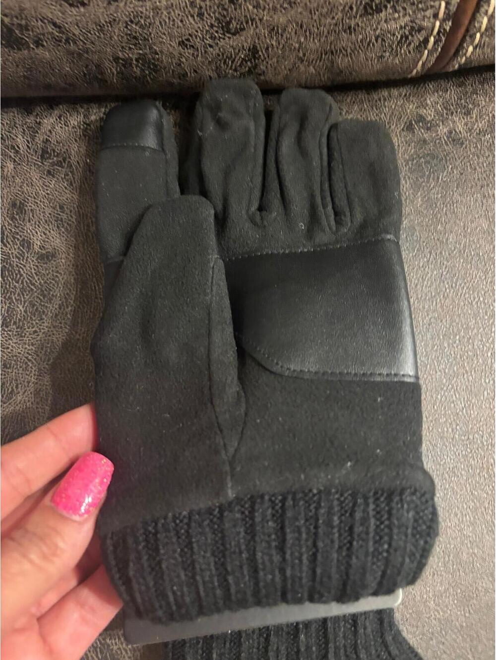 Isotoner SmartDri + smarTouch Gloves – Black | Size Medium | NWT - Picture 2 of 5
